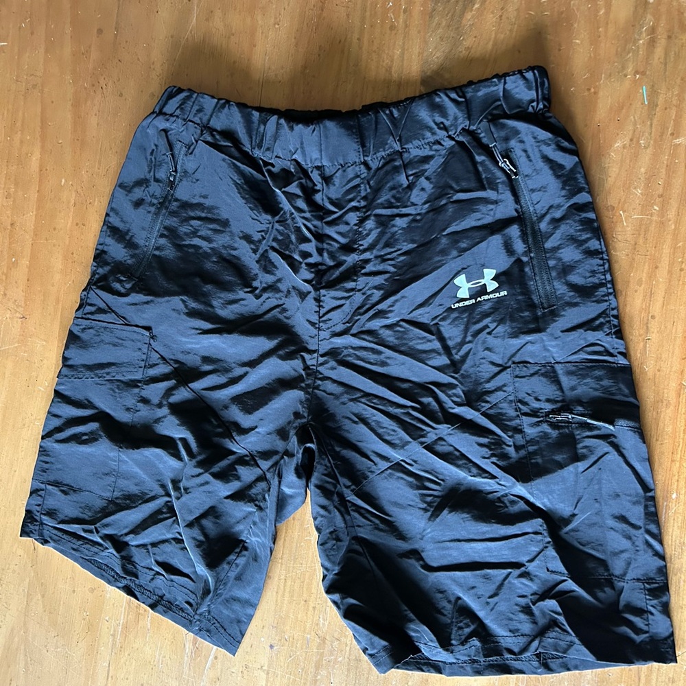 Men’s Under Armour size XL